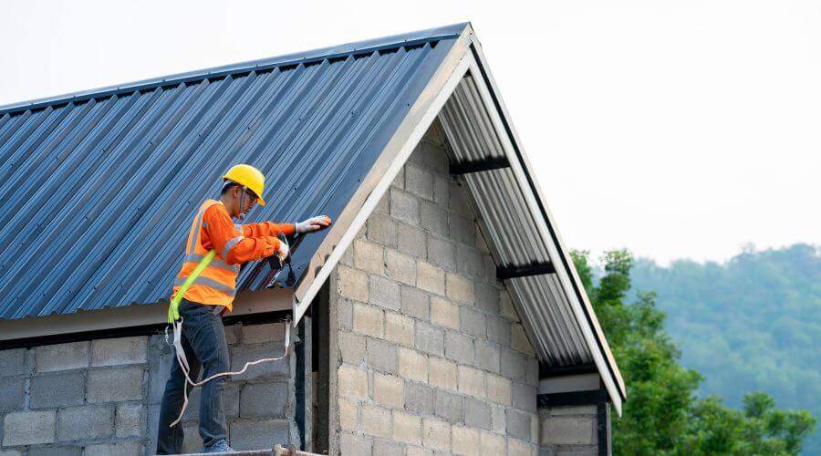 Expert Emergency Roof Repairs services in Hauula, HI